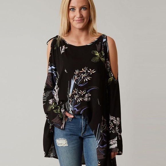 Free People OB600324 Clear Skies Cold Shoulder - Picture 3 of 3